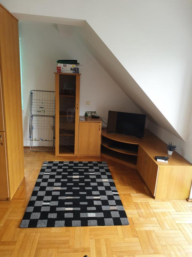 Fit Apartment Burgas Bagian luar foto